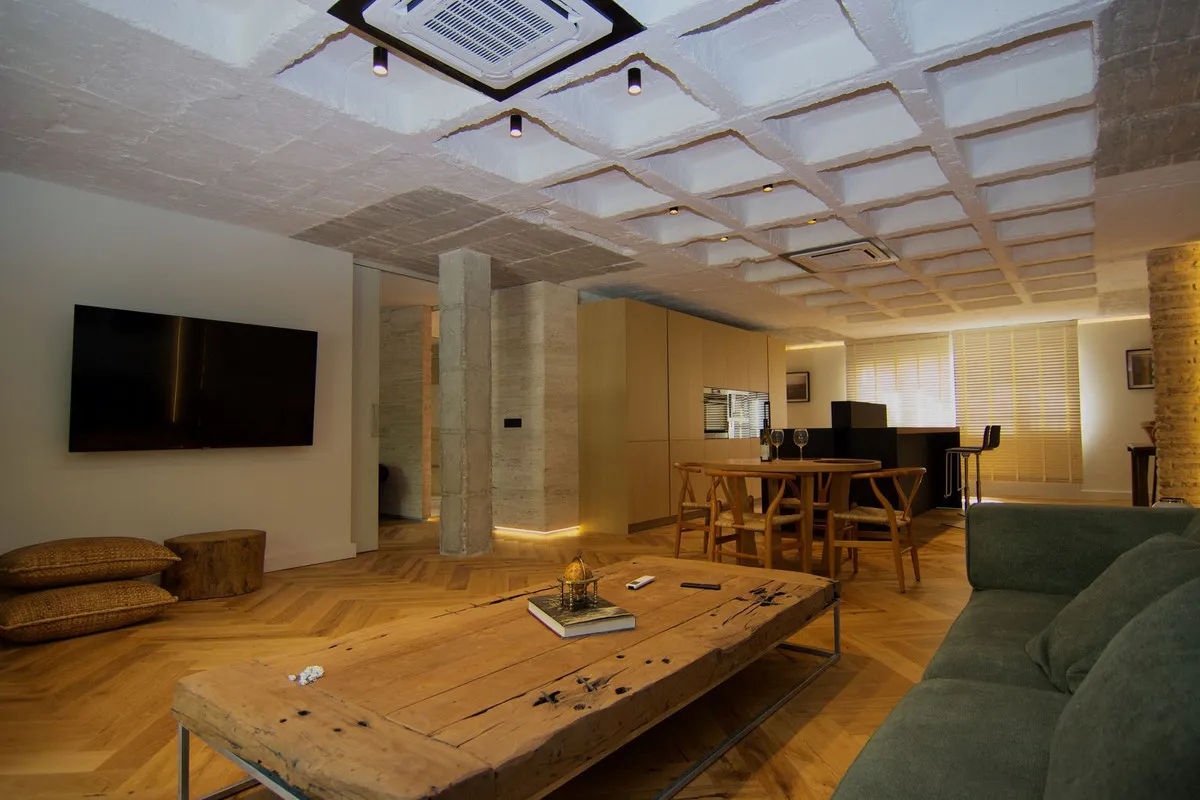 0b685953-d208-4ba2-898b-cc78ce045b32