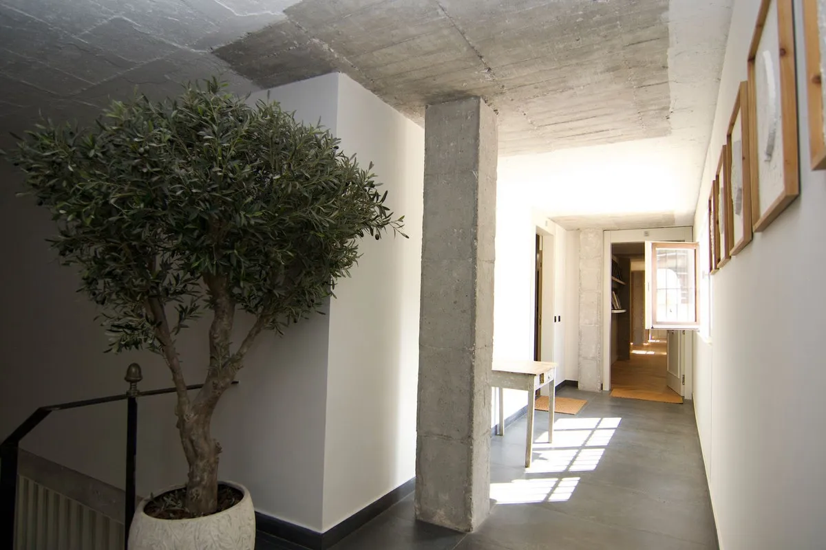 99151746-3323-440c-83b8-3225a29712ba