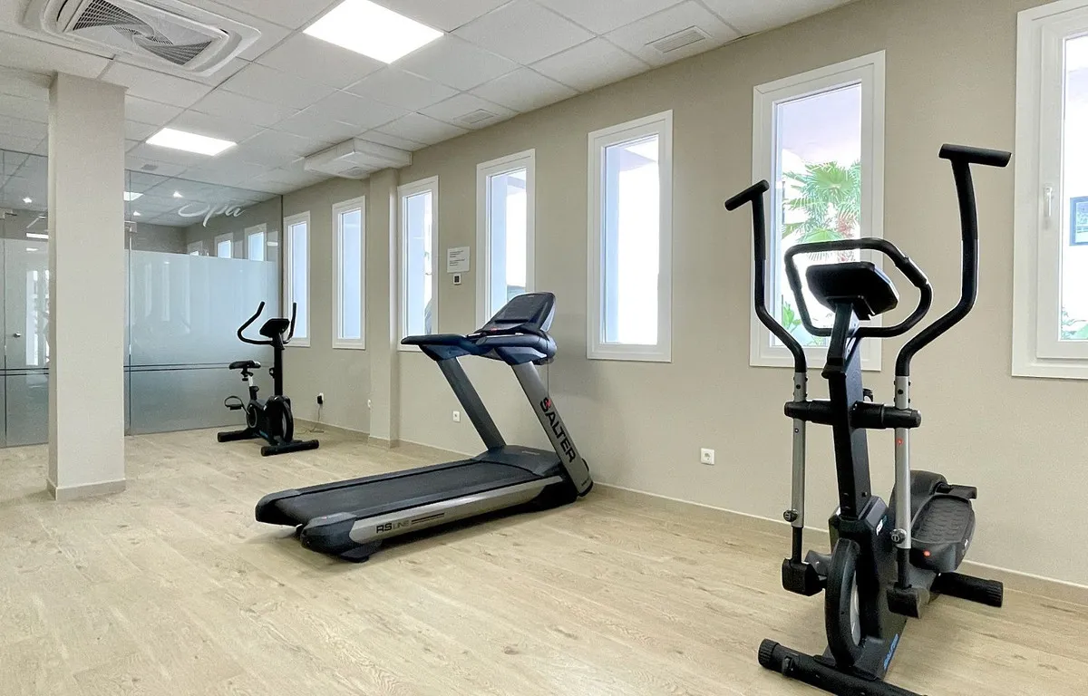 dfd80e5d-9b64-45db-b535-3a4763d10965