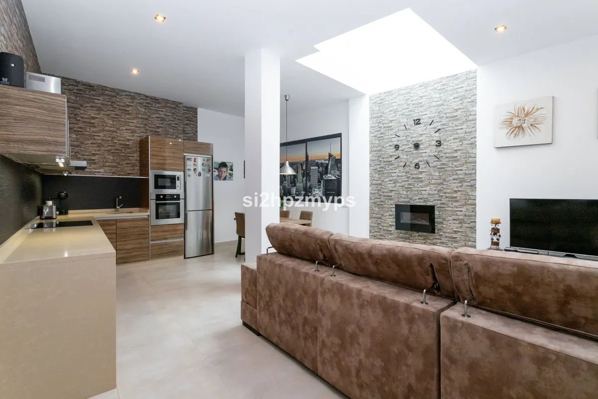 63a619b7-5b17-4bb1-875a-da778c784c0f