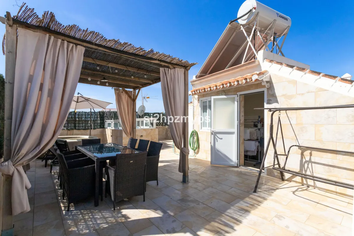 eb6386a2-afed-4b9a-b08e-c0312973e283