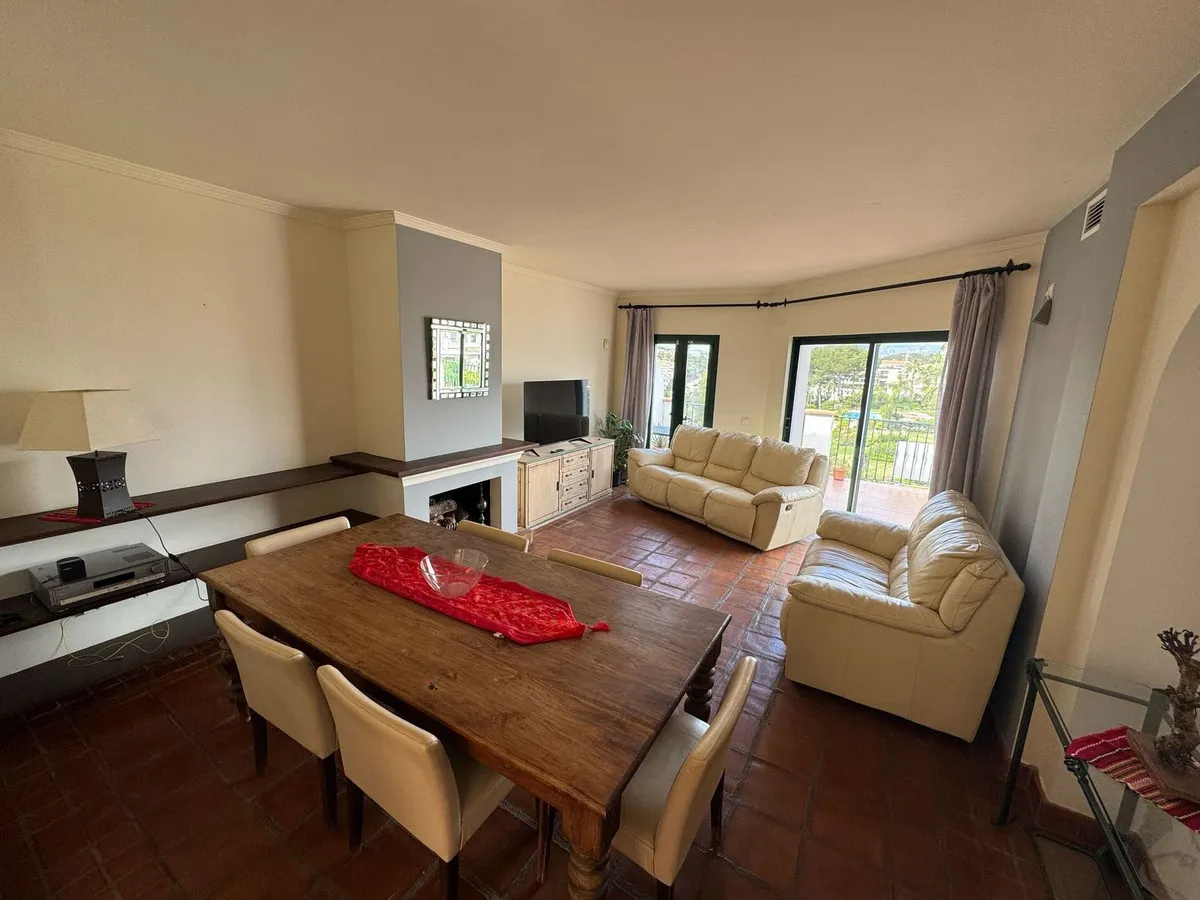 26fcea3f-80f7-4bf5-a81d-6b73e90158c9