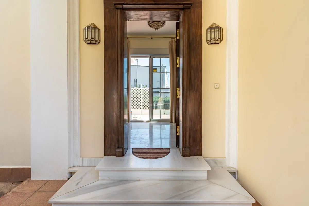 11d35021-51e9-4d9c-9b94-84c51a861e09