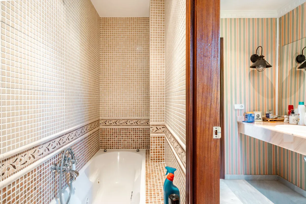 46a02a9f-682b-4873-8b34-6bbc748b72b9