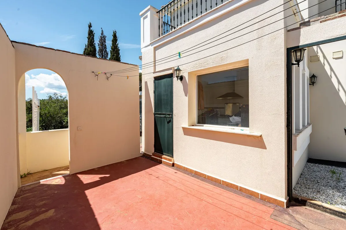 682aa82b-bfe2-4a15-ba92-c3da2dce65ce