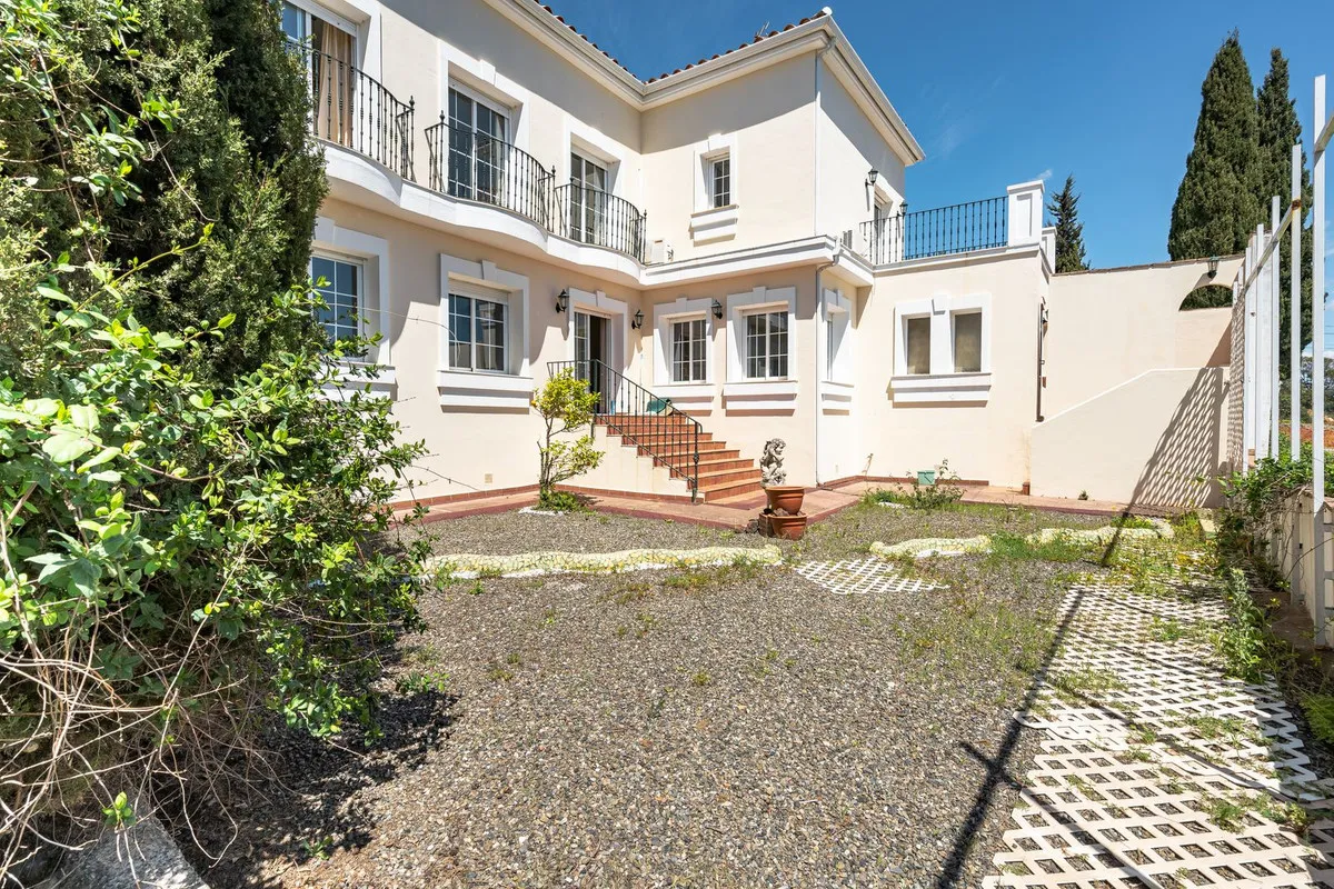 75c55357-5d6d-48e4-ba35-7cd67ecbeb20