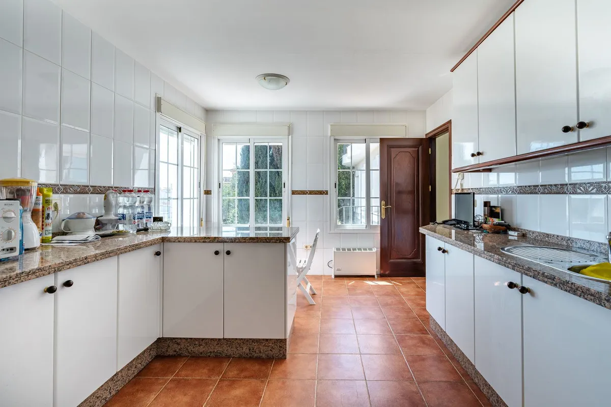 bb3b1a83-4a87-4d63-b124-71fca9a149cd