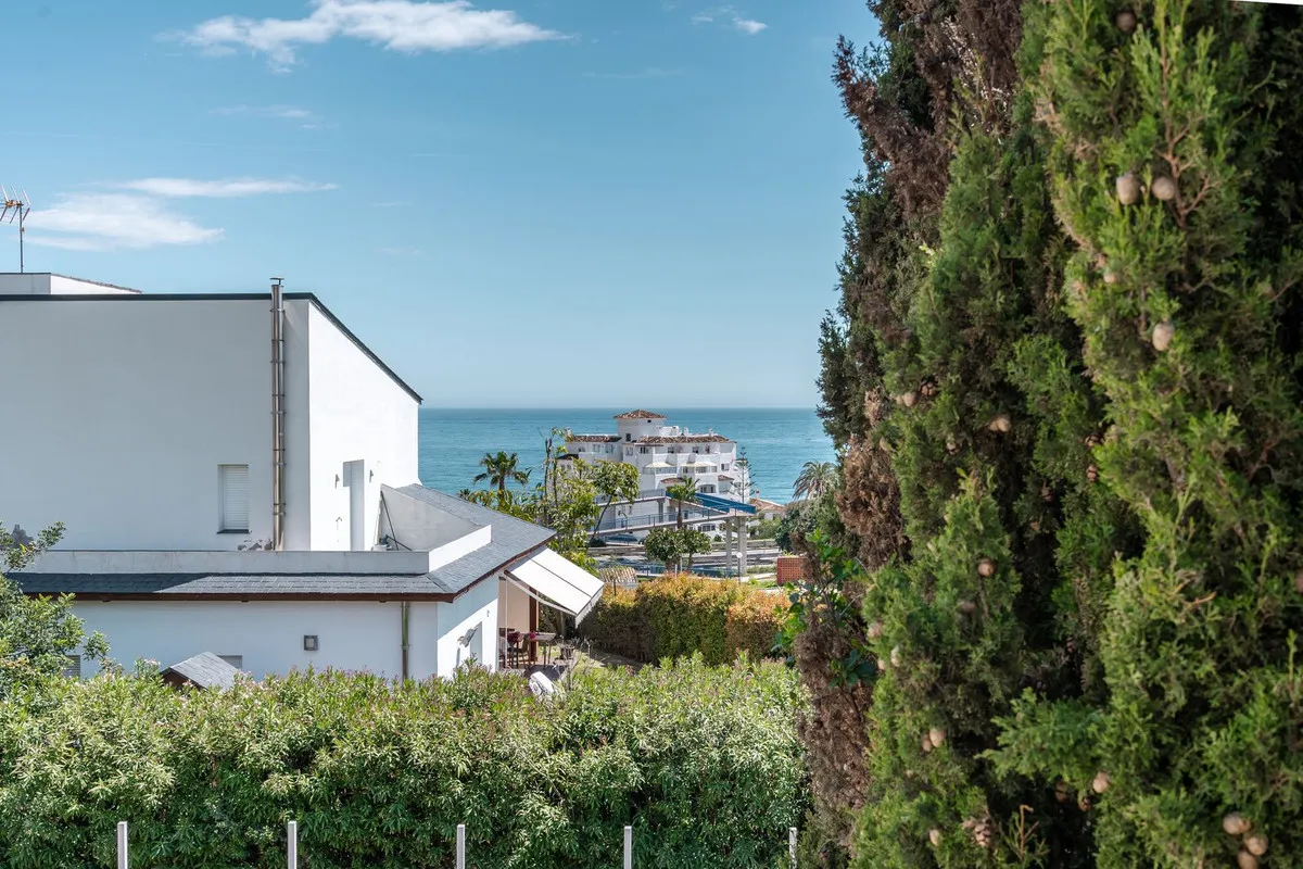 e9d7665d-4670-41c4-81f8-9ee1db89ff31