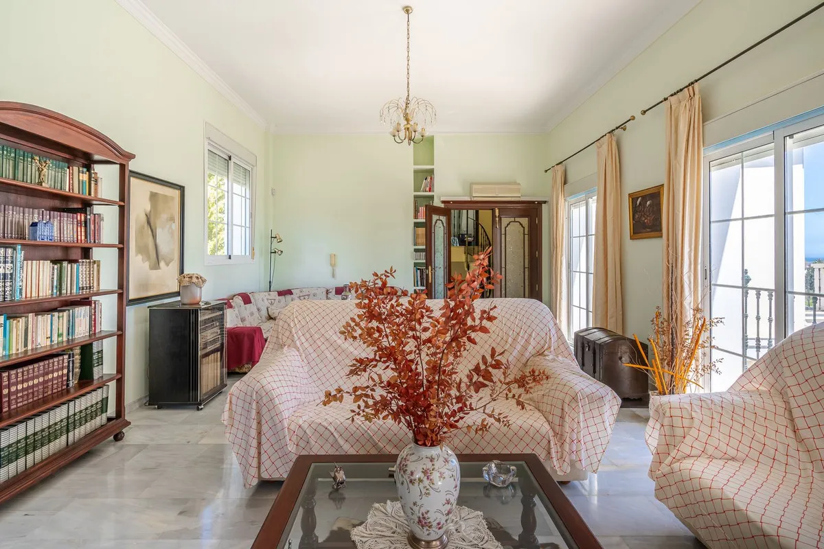 f1f5340d-c570-4922-a496-91944fae9626