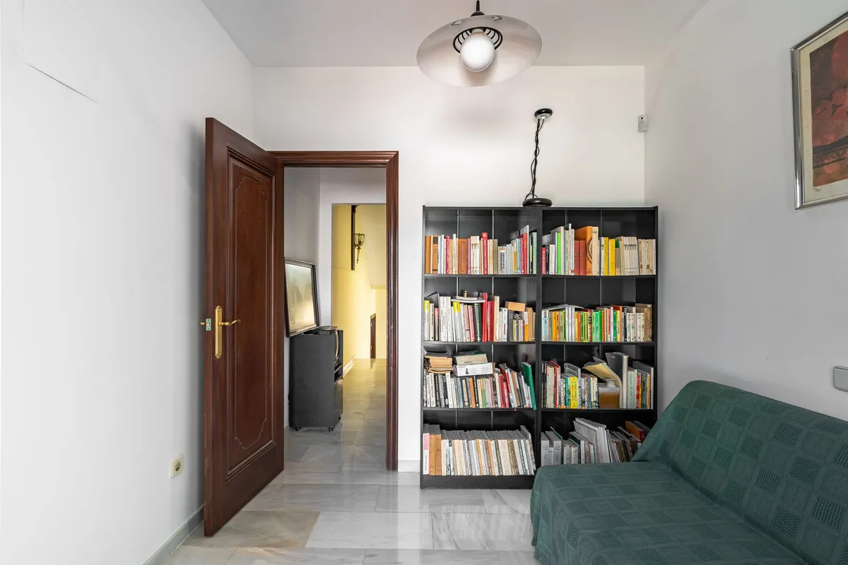 fbe4e7db-baa8-4e00-ab1e-e2f4cf4a8f83