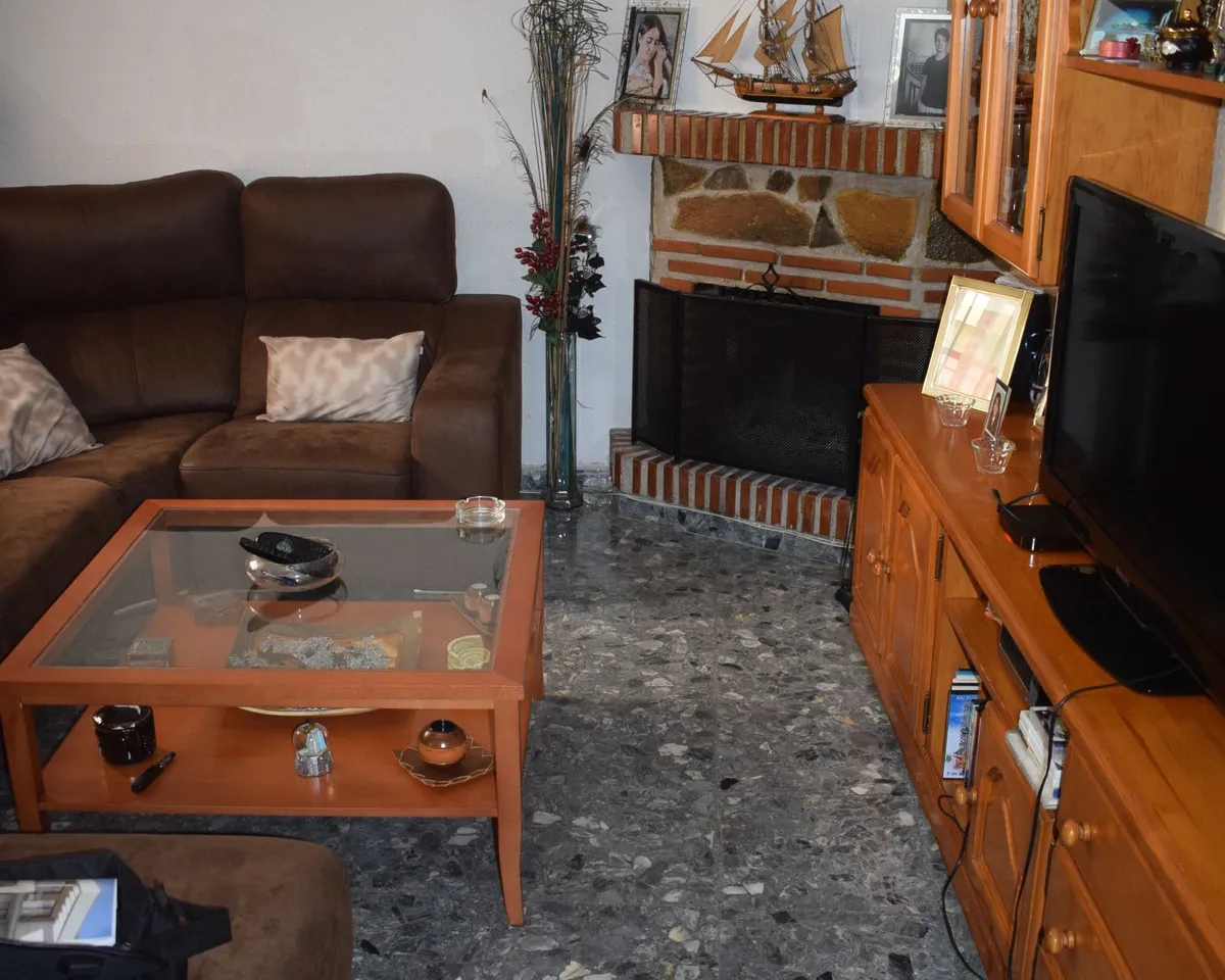 5ce7c360-639d-4091-852d-57c7a57ac281