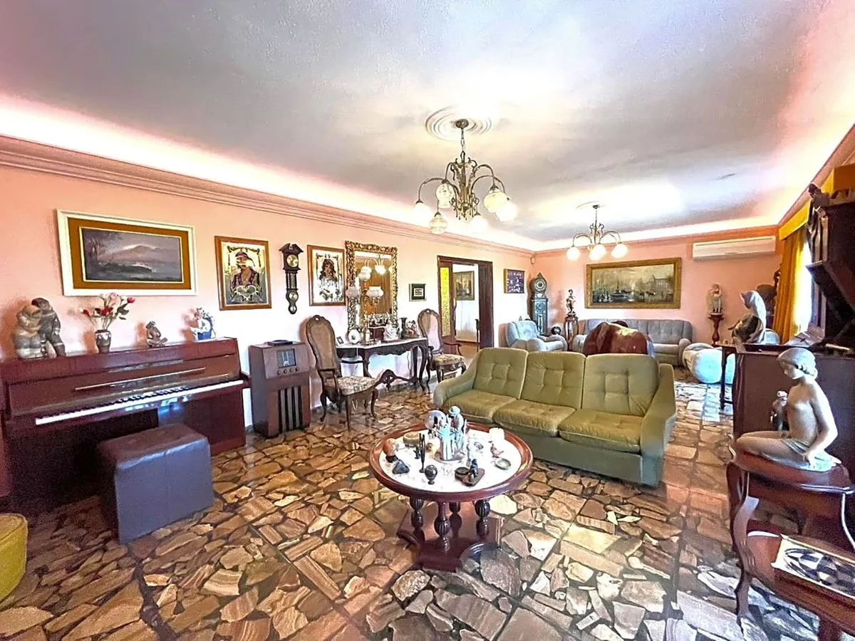 1e39f16e-8b48-4501-9423-102df3c0a9ff