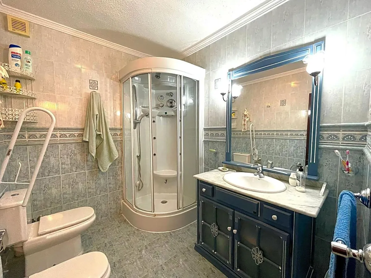 468c6617-c22d-4cf0-bb76-f51efa291713