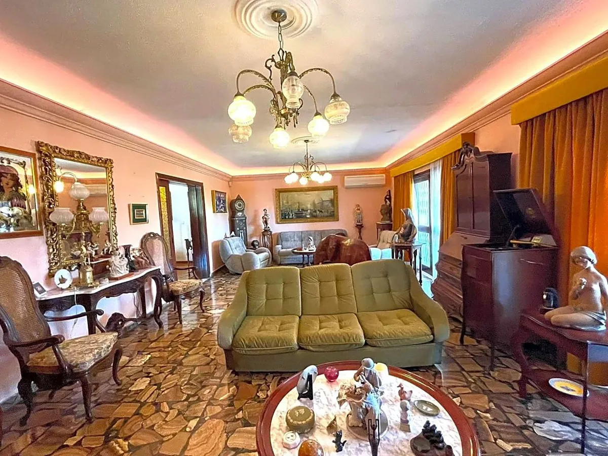 9b06a8f0-d896-4e4e-ba20-e9a1cf113c47