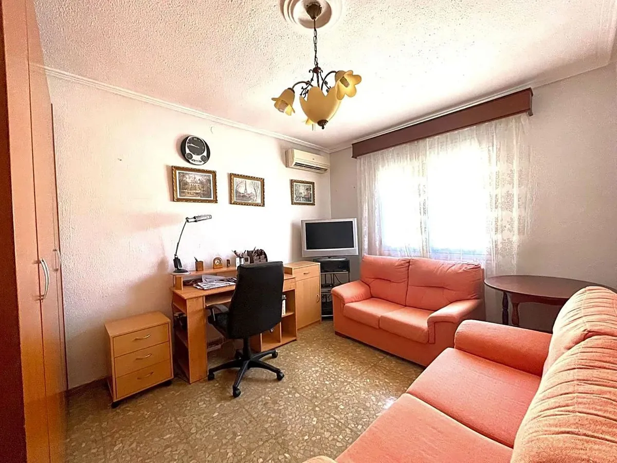 c2bb3e57-2a3f-4af2-b8c3-68022842a364