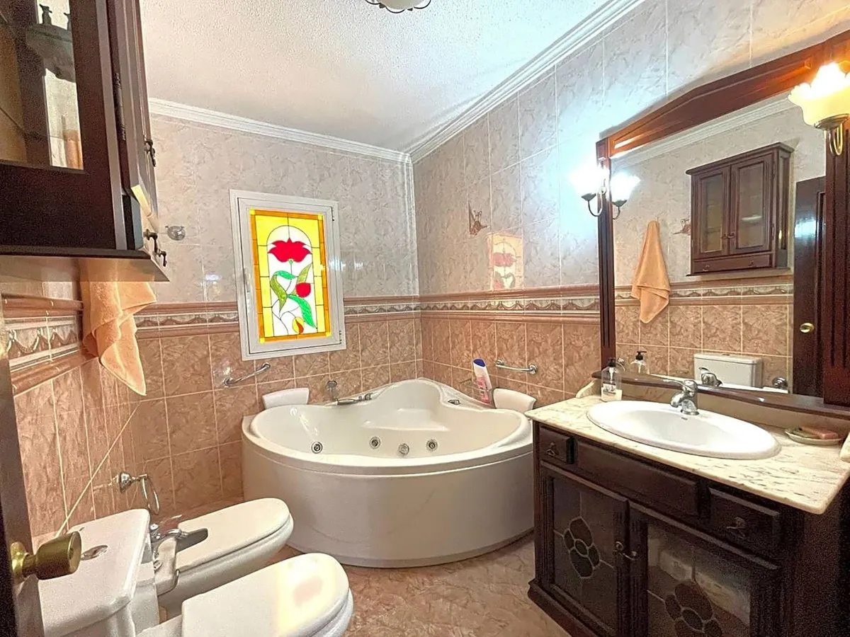 d75bf8cf-2429-4701-a1b9-9258028a764a