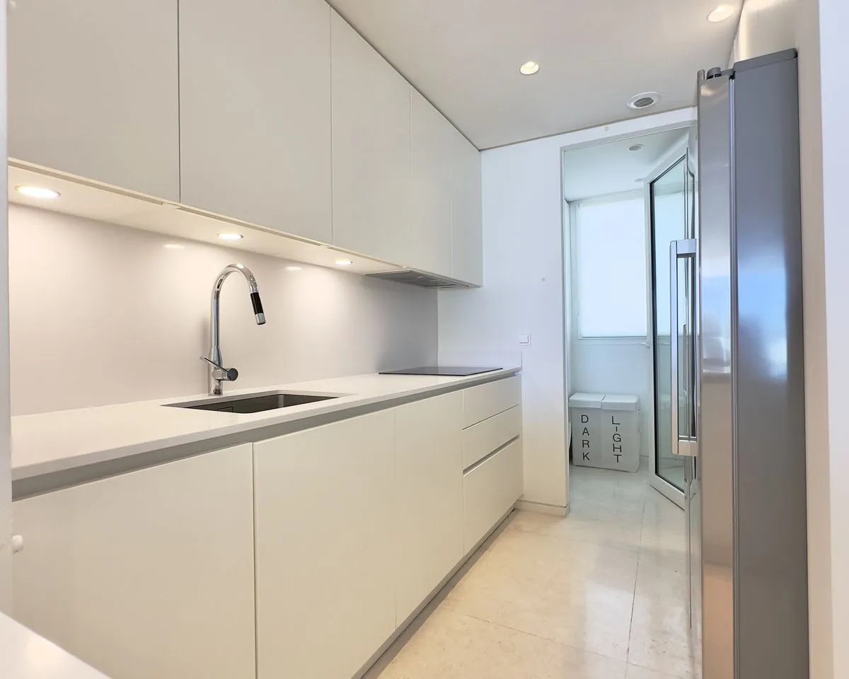 1036dcad-f8e8-4671-914e-0b53c38f1877