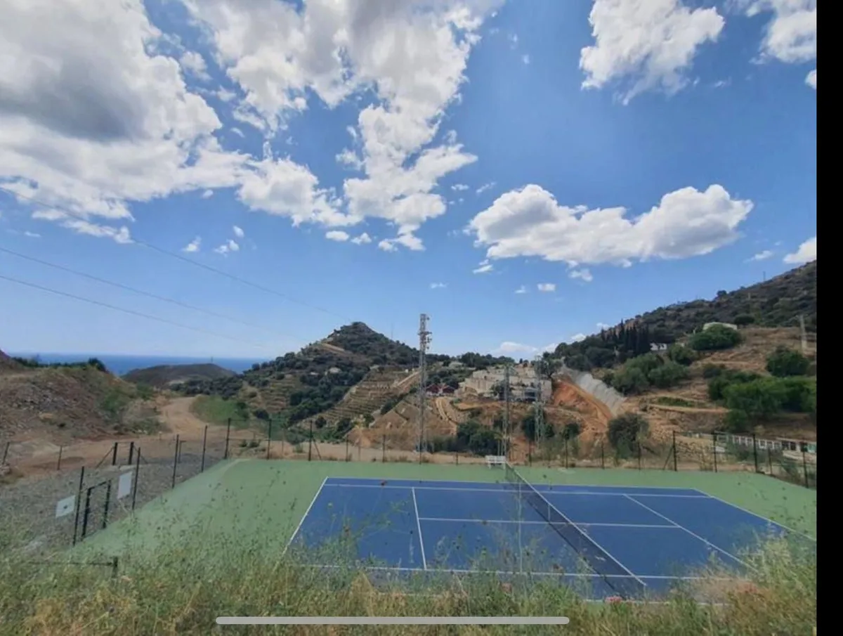 58a79e73-8c1a-452e-a9d4-ebbfc95b7940