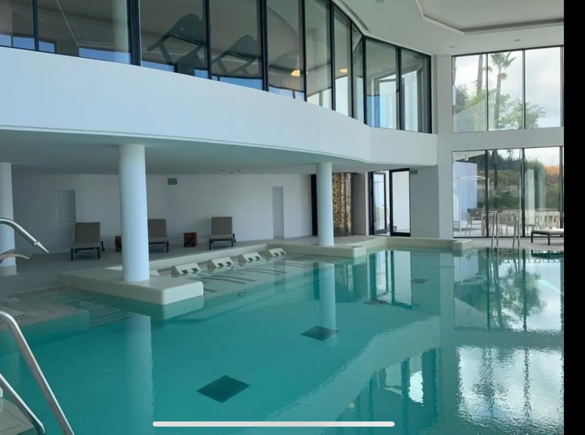 af1d59c0-9d3b-4a2b-b546-8db3f9170094