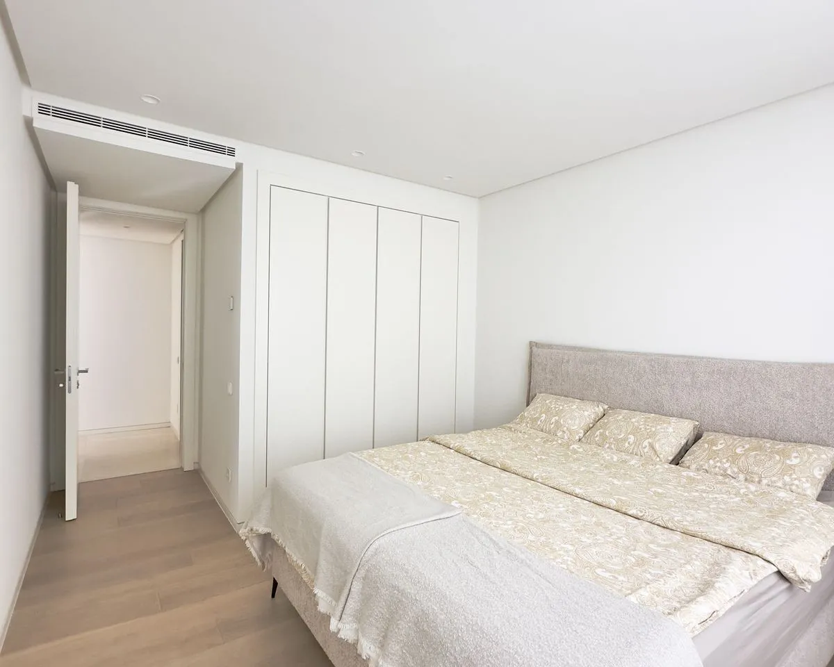 ea2d449b-6afb-454f-9409-467f24579944