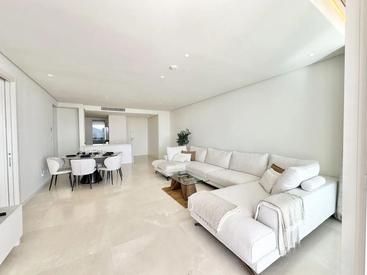 f4a5654d-bbbe-44b0-b49c-8b242cdef305