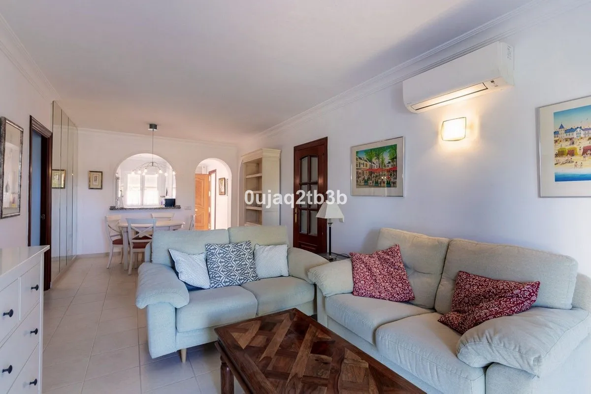 03b4922b-6827-445d-b2a3-d6a214e435d3