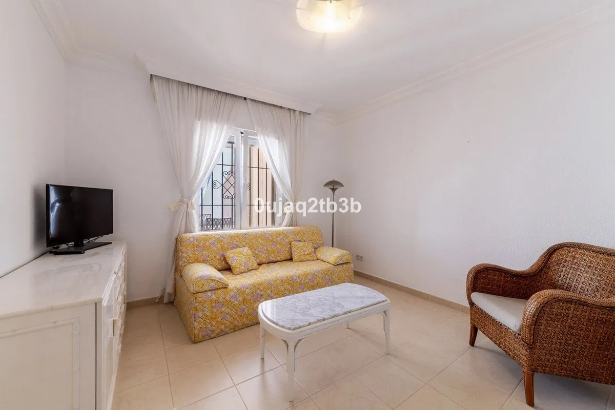 10b875ec-b3e2-4ee0-b525-2a44dfb60718