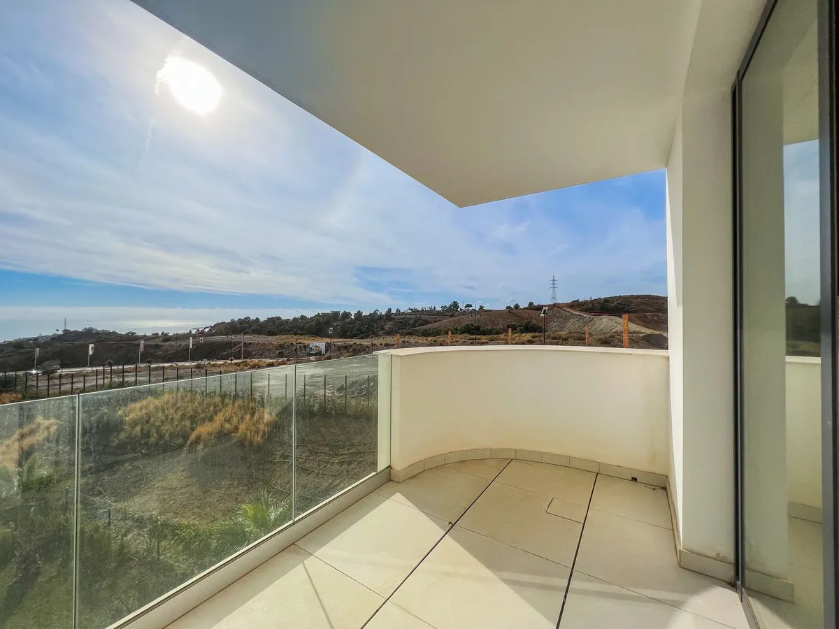 10a56399-37c3-4f65-8f9a-76dbb06193c8