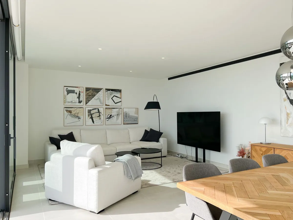 38f51318-1312-4e15-a579-baa4b1626a5c