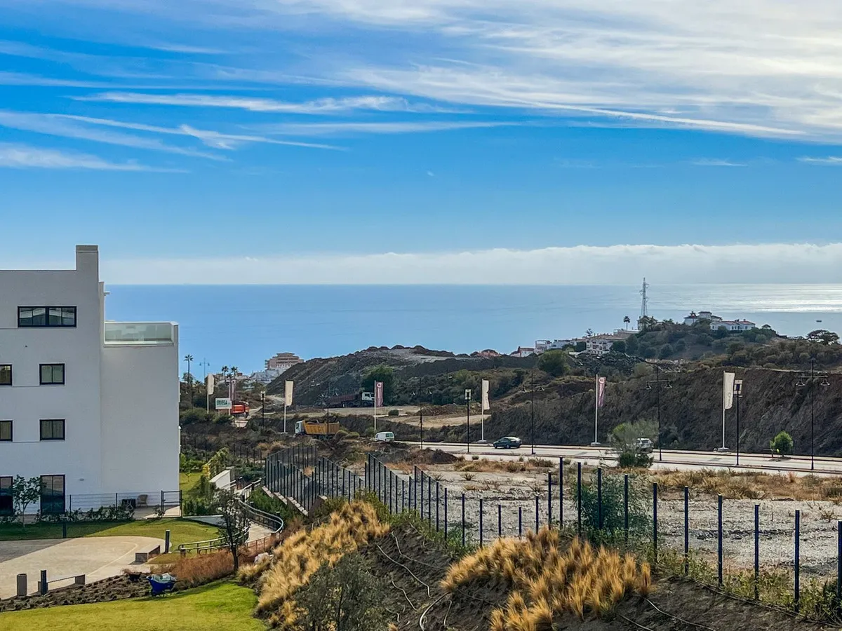 42567ecc-34c5-4df8-b519-025fd5f10c87