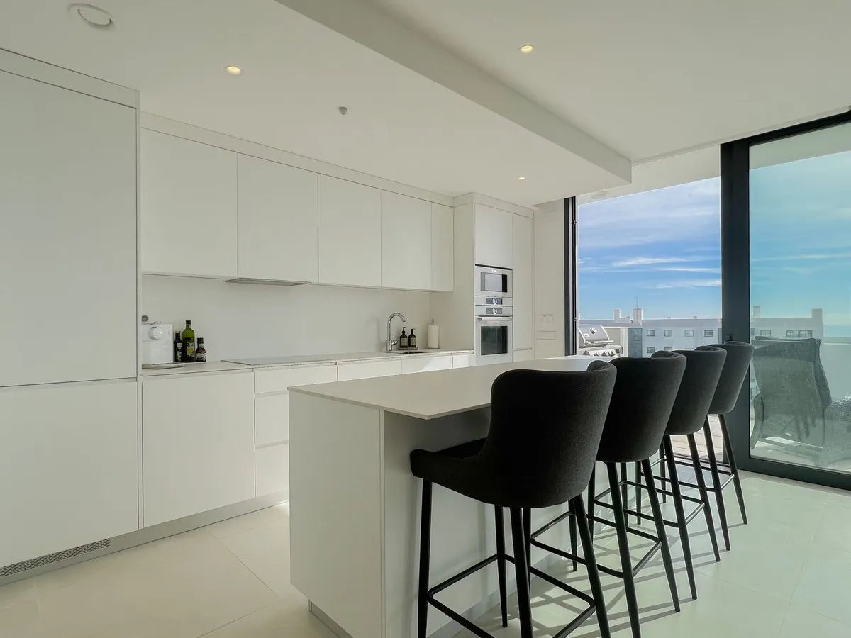 7d63cfa4-fea2-49b4-ae44-00df19e3de1d