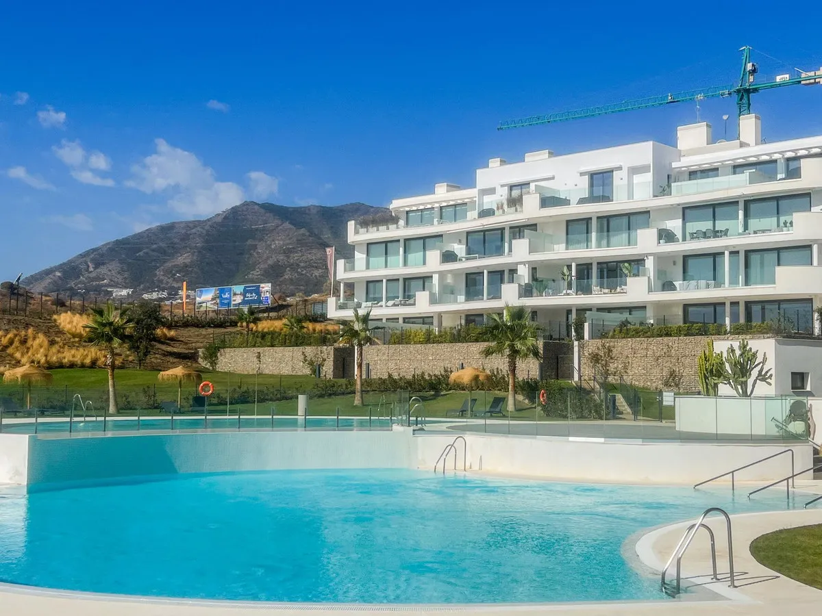 fbf10f80-84e0-47be-b0b5-eb5c241e4b47