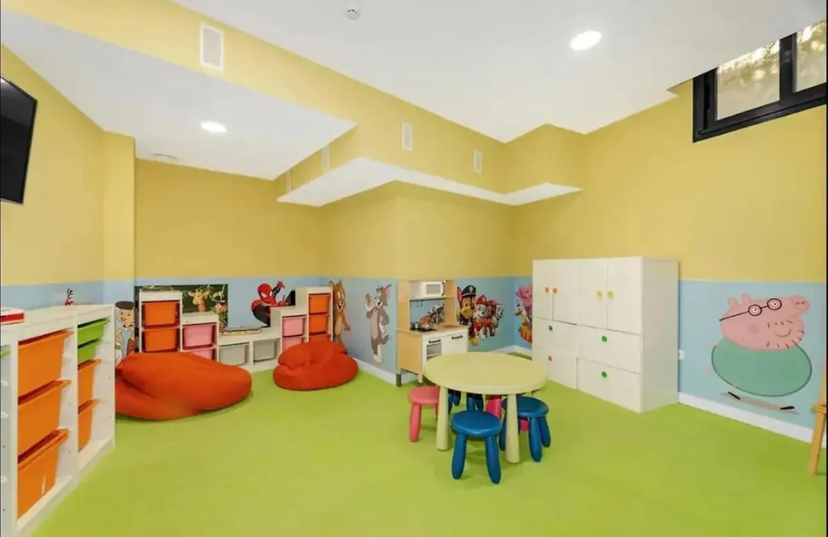 a3e4a829-1018-43e1-ae08-ffe7e599d5c8