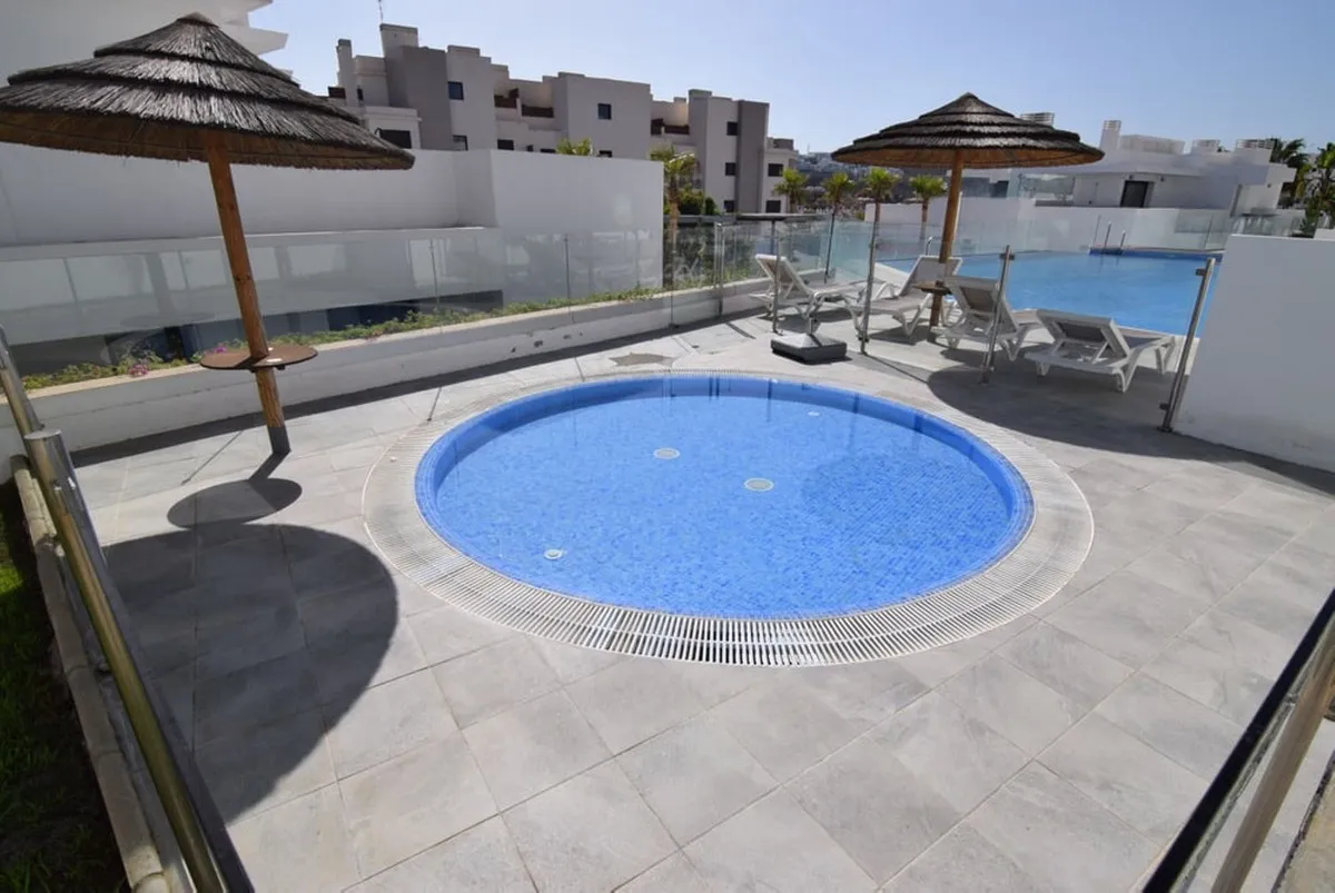 faa8ba2a-c71f-44cf-81f0-457c1a407fe9