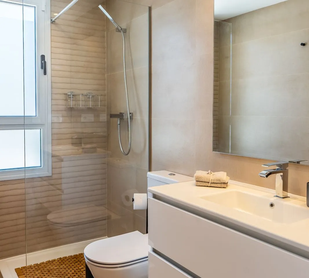 2c05af35-0d79-406e-a67b-16c30cbca604