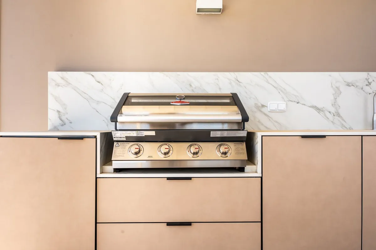 865b96d3-2051-4224-8b68-214770ebd8b2