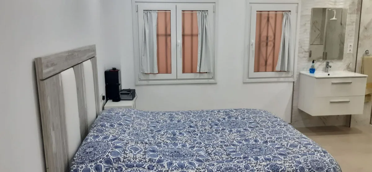 5e47abd6-f205-4d2e-a2b2-c8031bd7e743