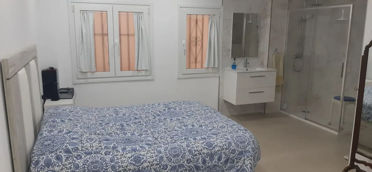 8f2344dd-060e-488e-b879-0396e6a29d0d