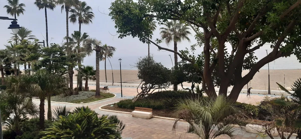 e9d5a1bf-38c1-485f-864b-534fa87ca43a