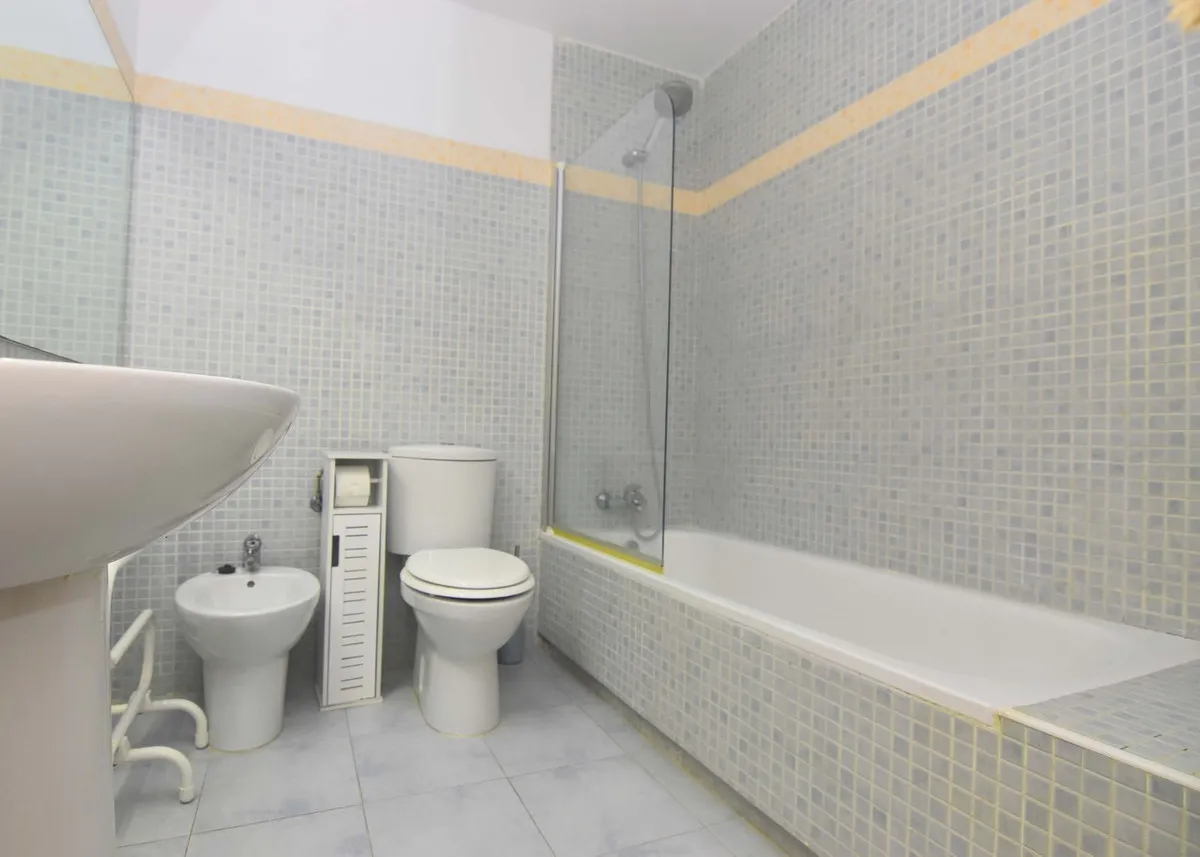 0fb24e12-c27b-4844-92ff-71987139bd67