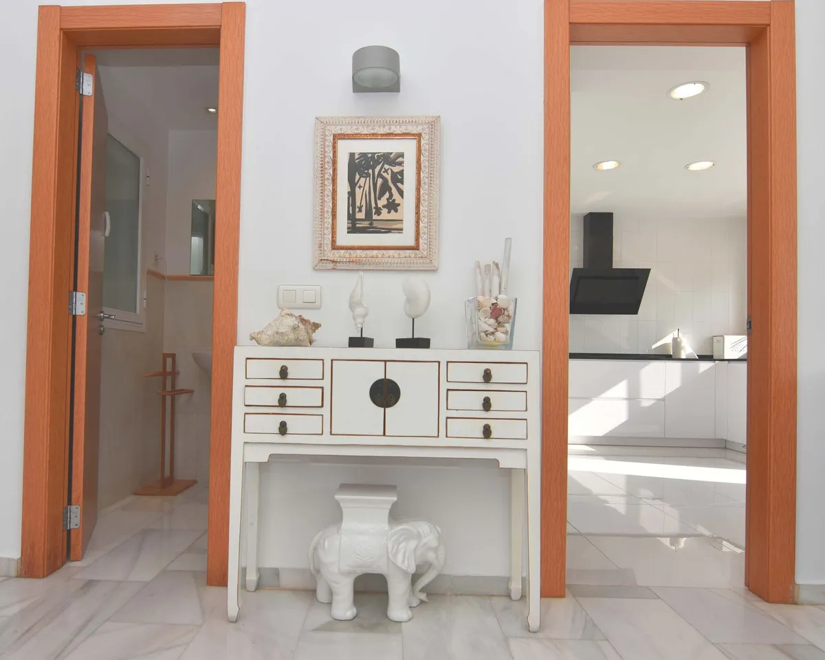 70e10558-a242-4a93-b9f8-92e26847eb3d