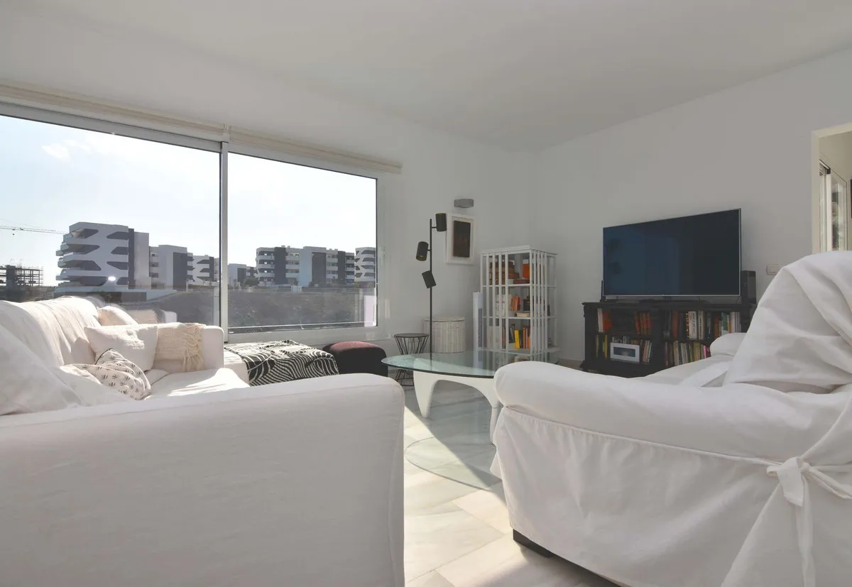 a73b2f62-f902-4d45-8600-3be1ff562cdf