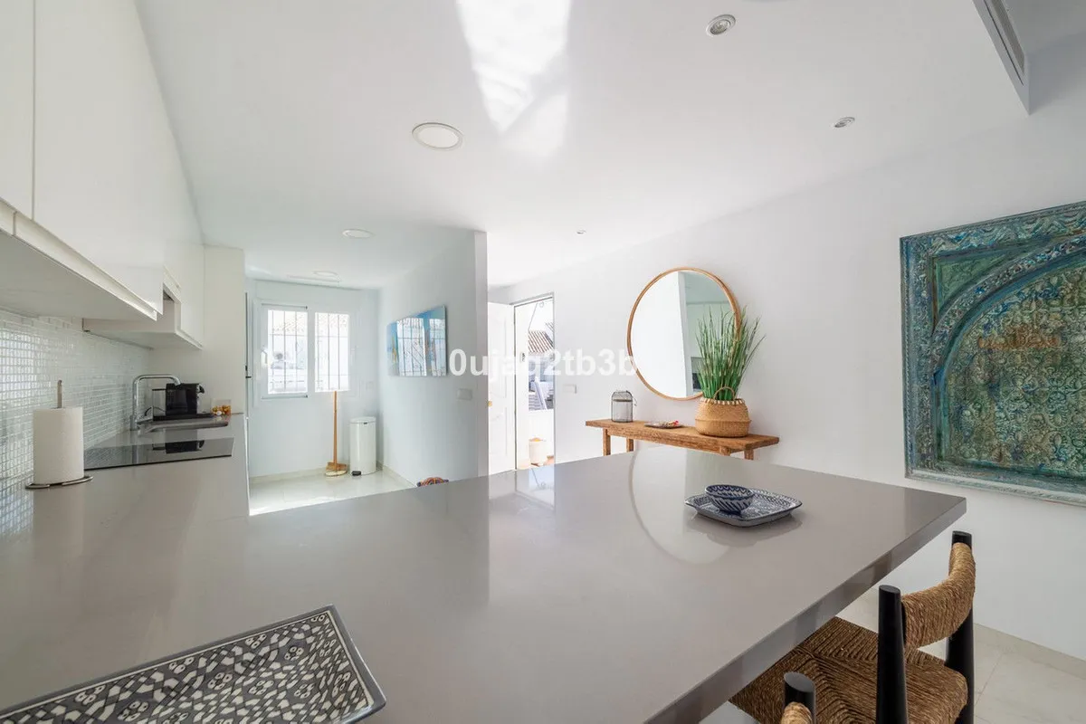 605261d5-6ecc-48cd-8f96-ebb73082ede6