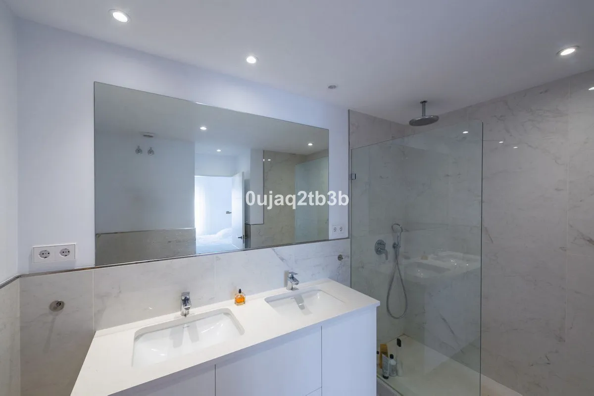 c2c9b84f-f04b-438f-b40e-b2f8bb03fea3