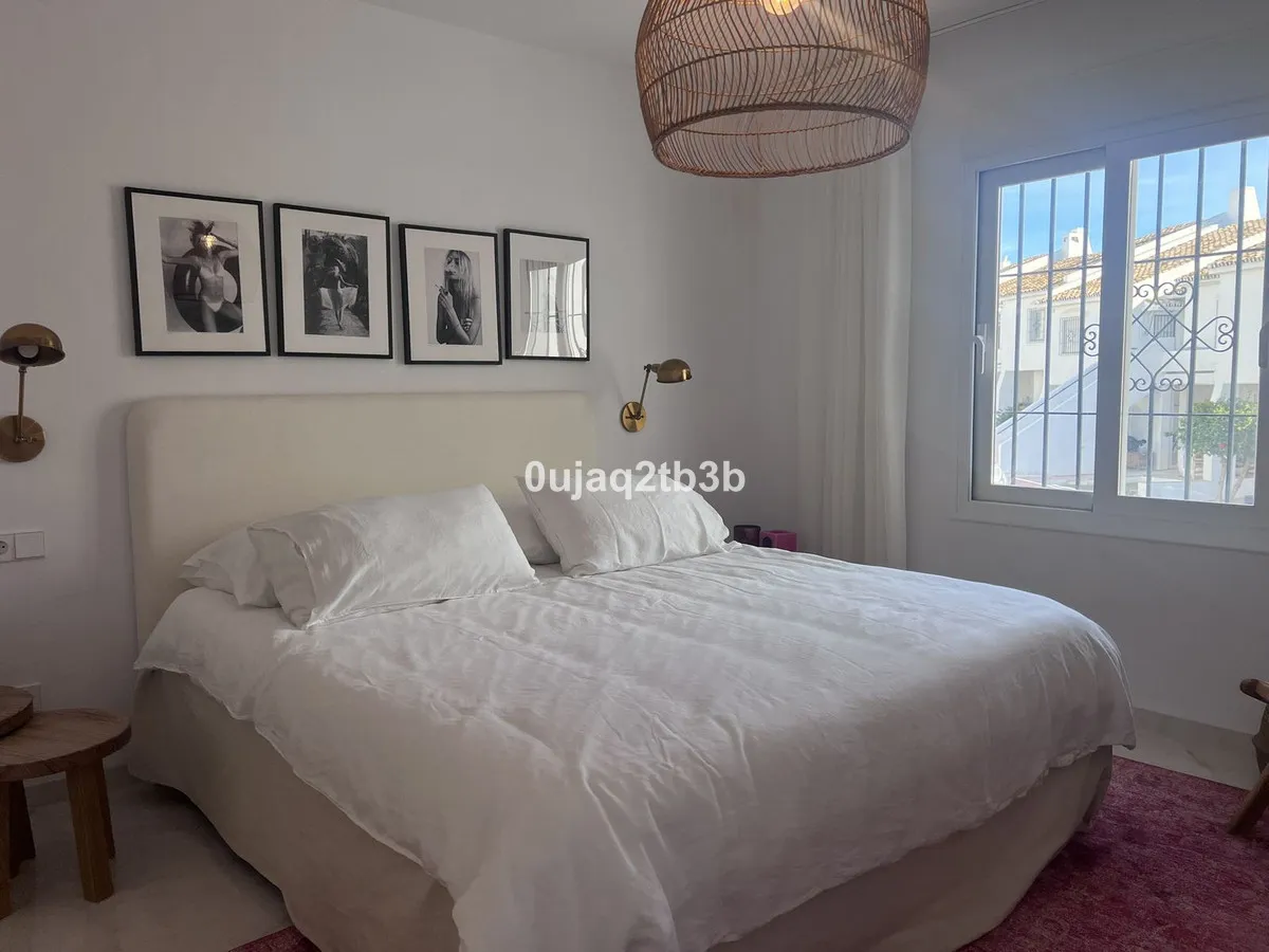 f338b1c2-d055-401e-91de-16571078e804