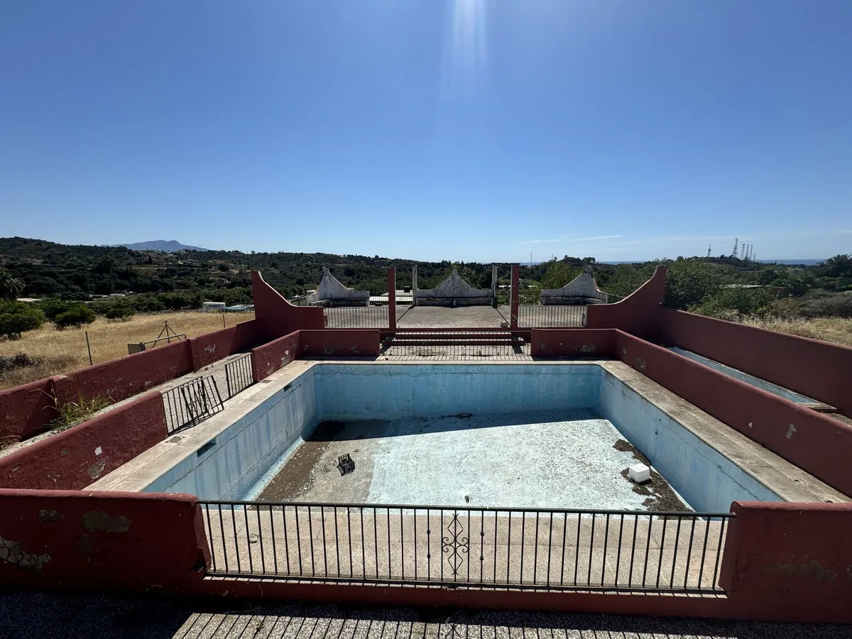 bbb00e9b-cdba-47d8-b729-192de20272e1