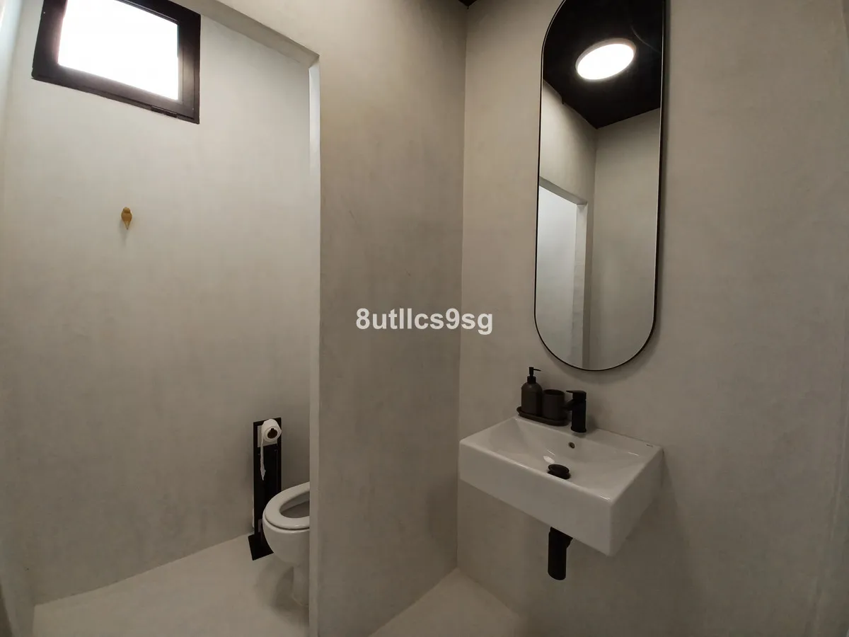 f80f453b-fd84-468a-820e-fd9e5d3fff98