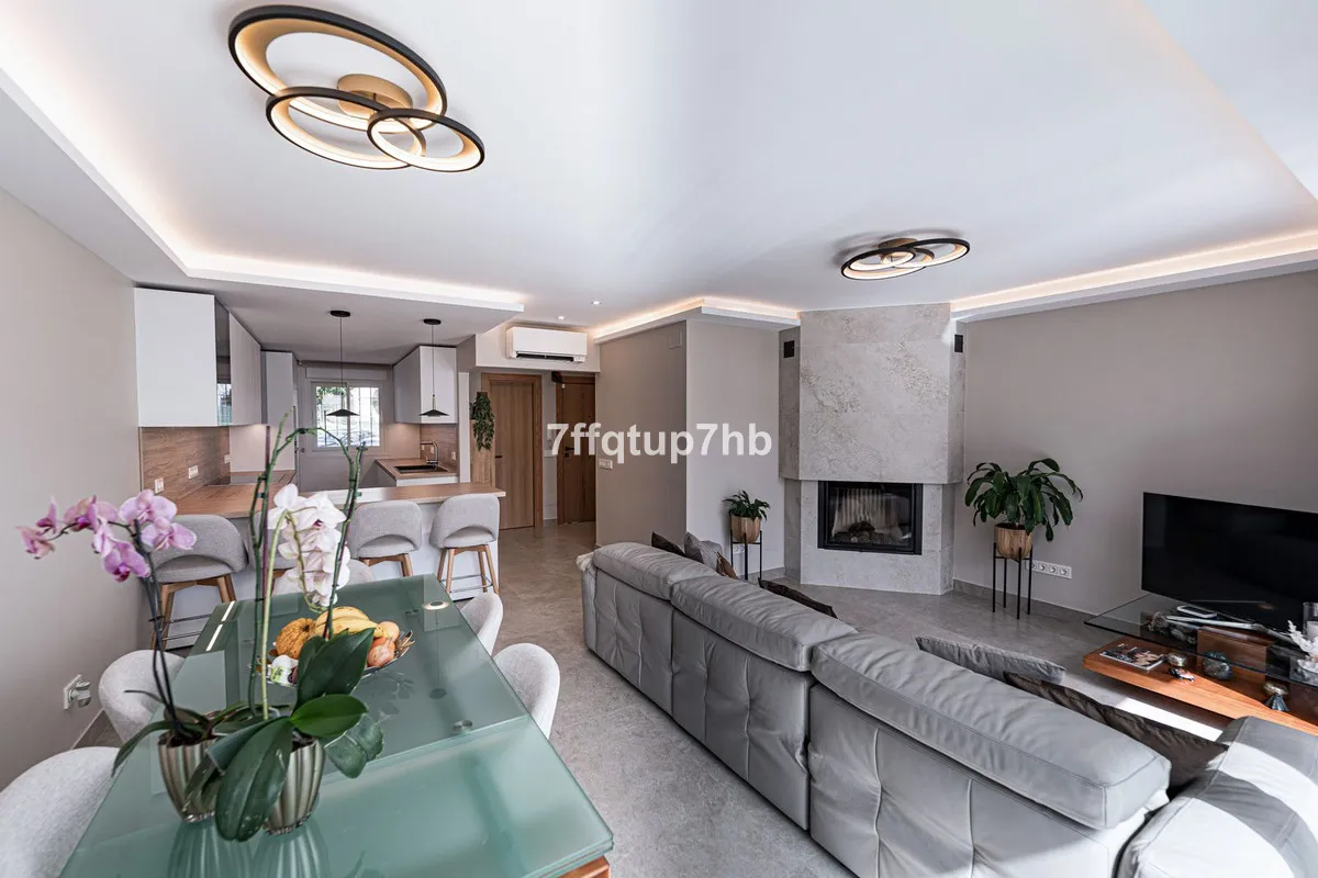 3deccb25-bbcf-4324-abfa-8e6a0990f6d9