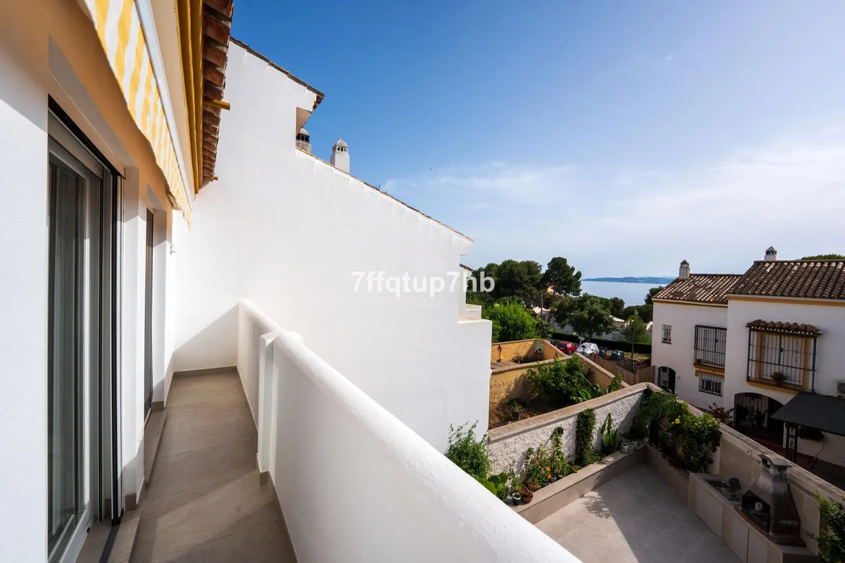 bf082d62-8c3d-4c8b-9871-89a909bafe14