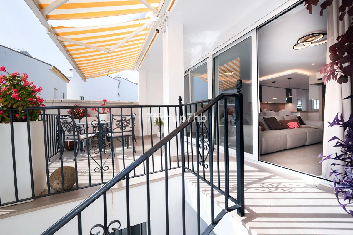 d888f149-7a2c-4dfe-8ddf-235b0a3d40a1